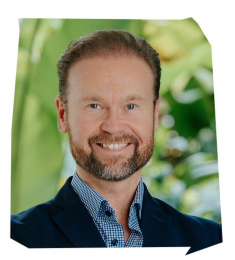 speaker photo